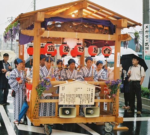 かすかべわっしょい！！ | 春日部夏まつり | 底抜け屋台